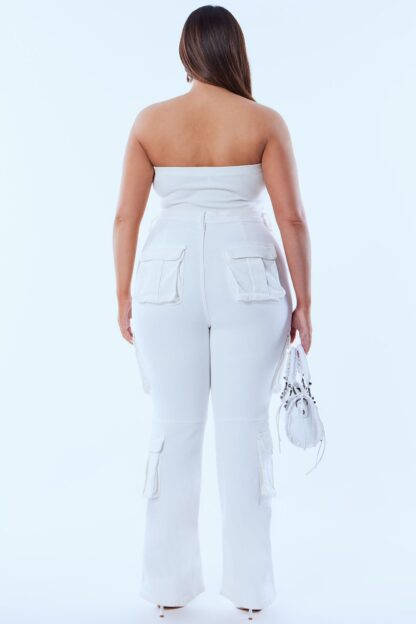 Jeans Cargo Elasticados con Detalles Metálicos - Image 19