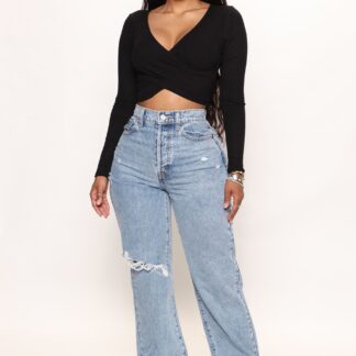 Jeans Rectos Estilo 90's con Rotos - Lavado Medio