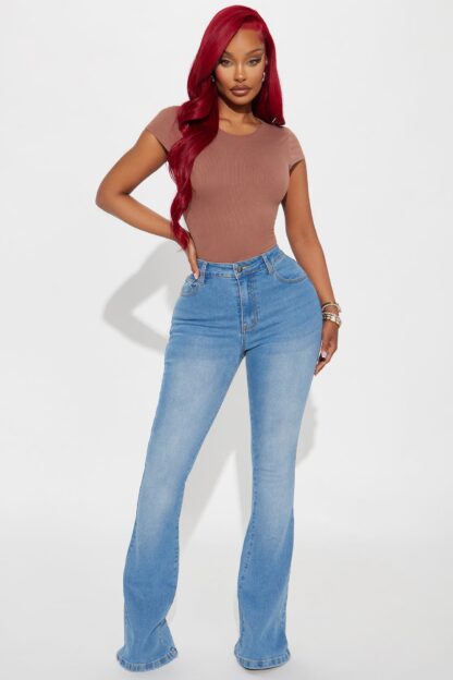 Jeans Bootcut Stretch de Corte Alto - Lavado Medio