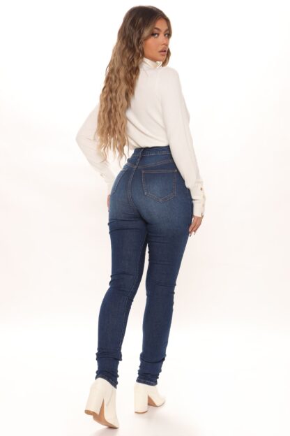 Jeans Skinny Corte Alto en Denim Oscuro - Image 11
